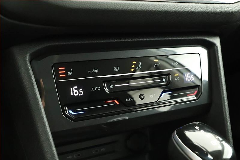 Volkswagen Tiguan Allspace (2023) Life 2.0 TDI - fotka 13 z 14
