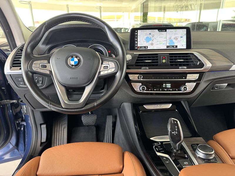 BMW X3 30d xDrive*X-LINE*LED*KeyLess - fotka 9 z 41
