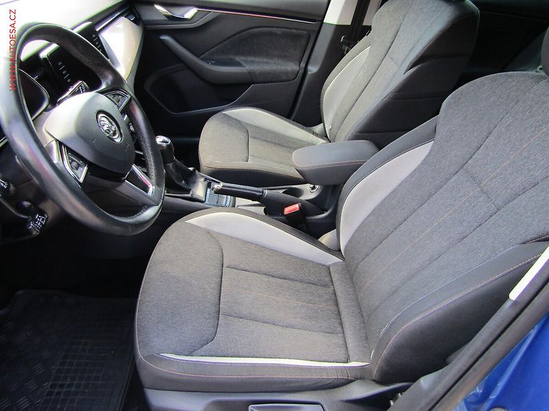 Škoda Scala (2019) 1.6TDI, ČR, Style, LED - fotka 9 z 25