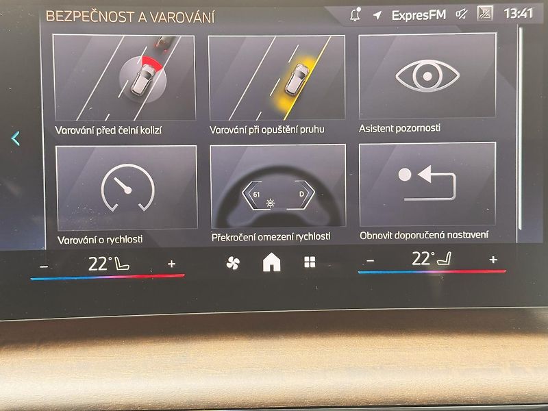 BMW X1 (2024) sDrive20i, panorama - fotka 27 z 35