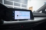 Volkswagen Golf 1,5 eTSI DSG KAMERA VÝHŘEV ČR - náhled 35