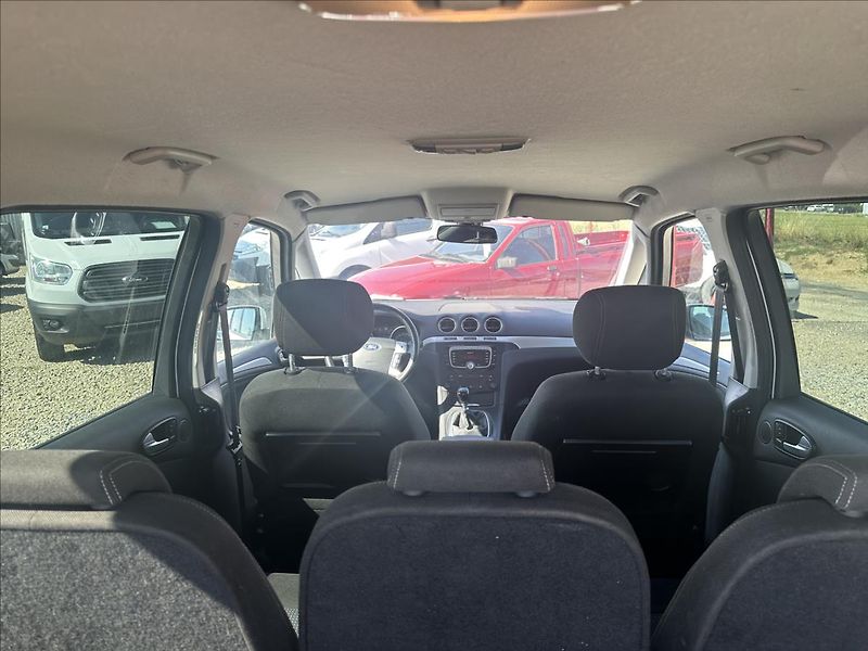 Ford Galaxy 2,0 103kW 7MÍST,TAŽNÉ,NOVÁ STK - fotka 27 z 33