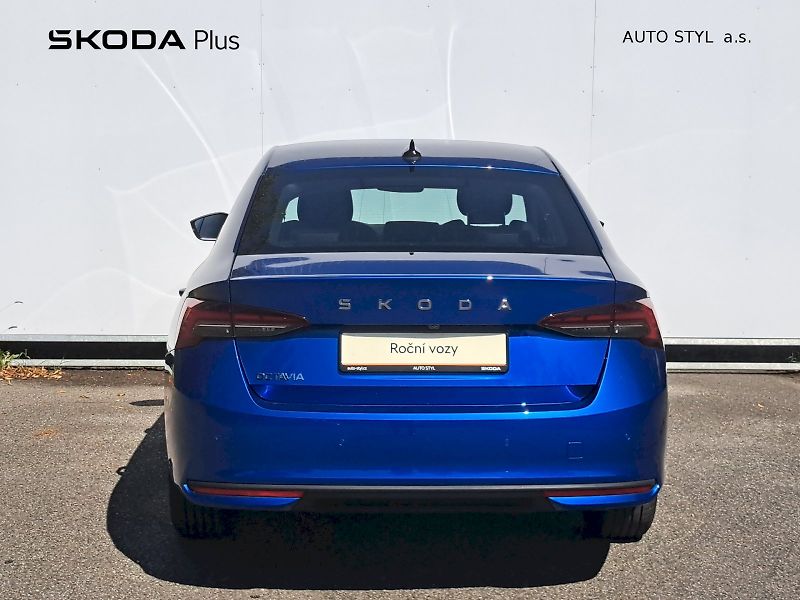 Škoda Octavia (2024) Ambition 1,5 TSI 110 kW - fotka 8 z 24