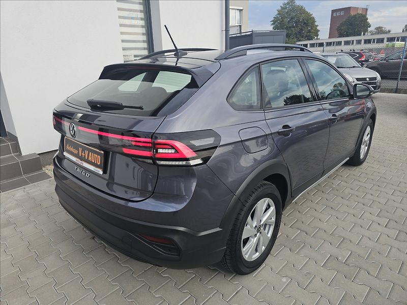 Volkswagen Taigo 1,0 TSi 70KW Life NAVI STK DPH - fotka 6 z 41