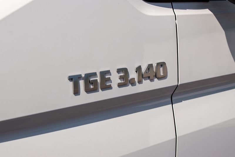MAN TGE 2.0TDI*L2H2*73T.KM*CARPLAY*DPH - fotka 9 z 25