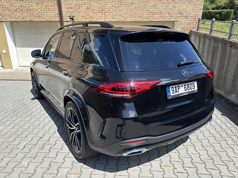 Mercedes-Benz GLE (2023) 400d 4MATIC 9GTRONIC AMG Paket - fotka 2 z 166