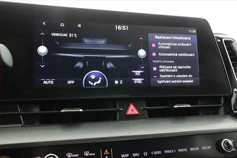 Kia Sportage (2022) 1.6 T-GDI - fotka 15 z 25