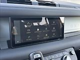 Land Rover Defender 3,0 110 D250 X-Dynamic SE ČR D - náhled 19