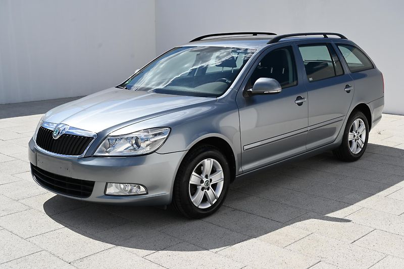 Škoda Octavia 2.0TDI 103KW Ambition 9/2012 - fotografie inzerátu
