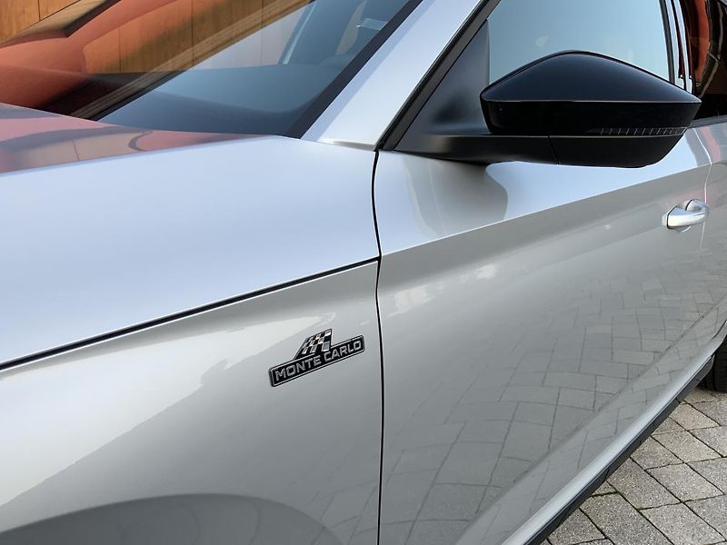 Škoda Kamiq MONTECARLO 1,5Tsi 7ST DSG/Auto - fotka 8 z 33