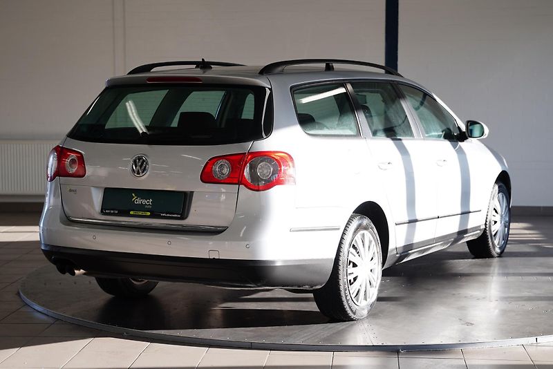 Volkswagen Passat - fotka 2 z 21