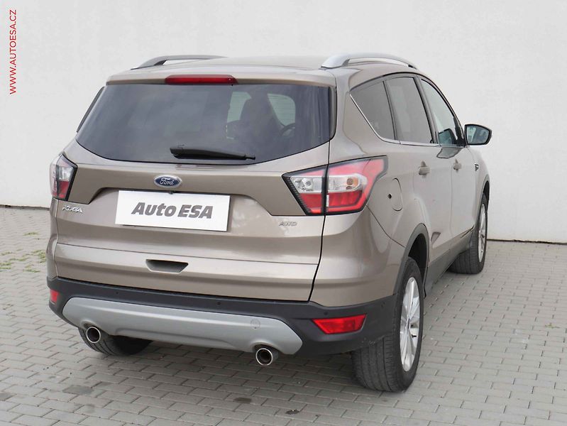 Ford Kuga (2019) 2.0TDCI 4x4, 1.maj,ČR, AT - fotka 4 z 19