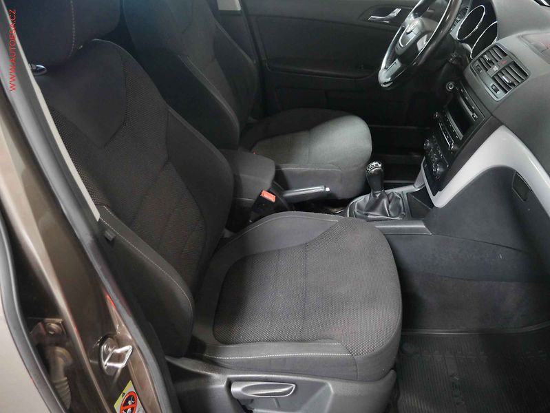 Škoda Yeti (2010) 1.4 TSI, ČR, autoAC - fotka 12 z 15