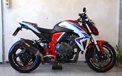 Honda CB 1000 R (2014) krásný stav, akrapovič - fotografie inzerátu