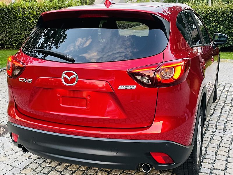 Mazda CX-5 2.0i MANUÁL VÝHŘEV SENZORY LED - fotka 12 z 41