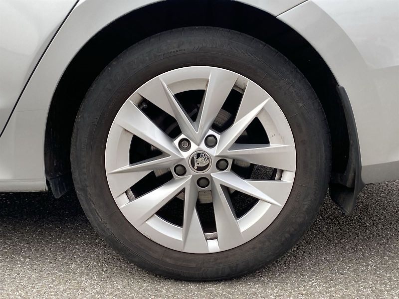 Škoda Octavia (2022) 1.5 TSI Style + - fotka 28 z 34