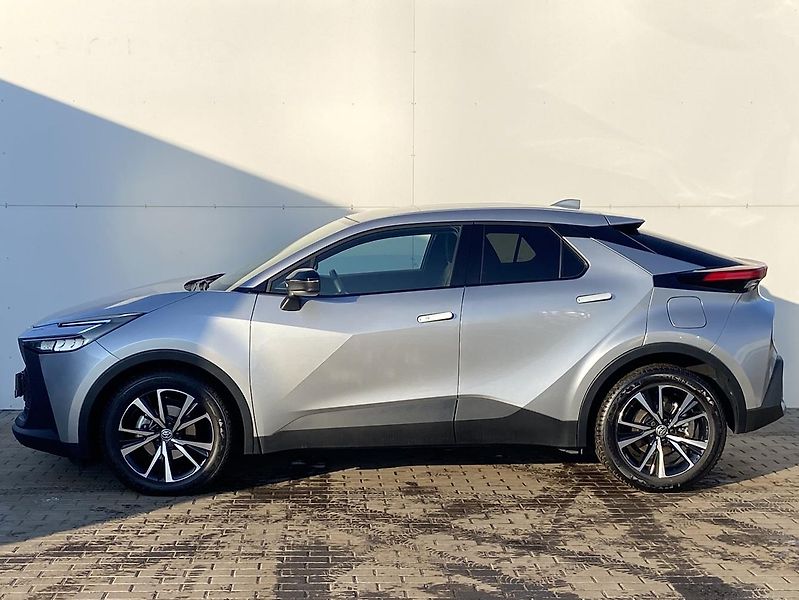 Toyota C-HR 2.0 HSD e-CVT Style - fotka 8 z 21