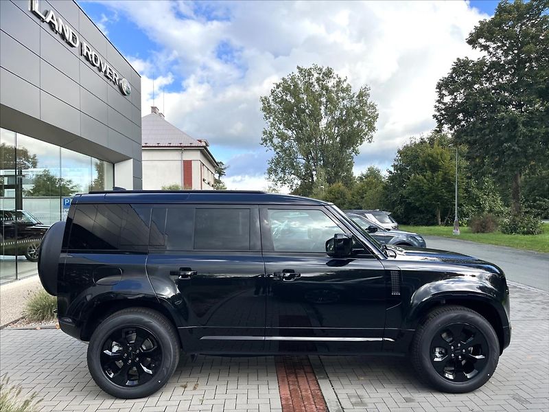 Land Rover Defender (2026) 3,0   110 X-Dynamic SE D250 AW - fotka 7 z 20