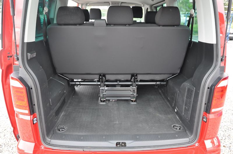 Volkswagen Caravelle 2.0TDi 150kW 4x4 A/T Liberty - fotka 8 z 21