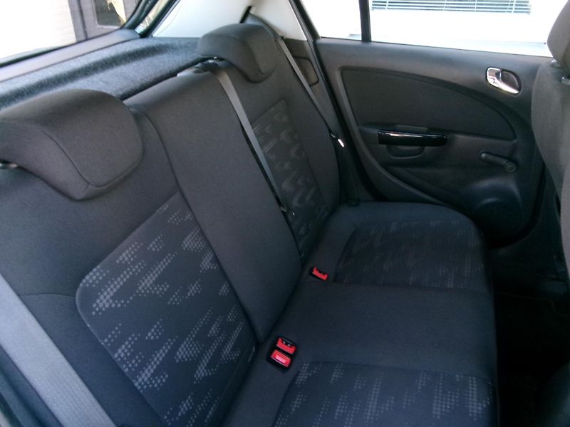 Opel Corsa (2013) 1,2 16V AC BT USB TEMP - fotka 14 z 41