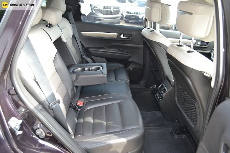Renault Koleos 2.0dCi INITIALE PARIS 4x4 X-Tr - fotka 24 z 74