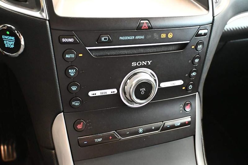 Ford S-MAX (2020) 2.0 ST-LINE 7 Míst LED ACC Web - fotka 15 z 38