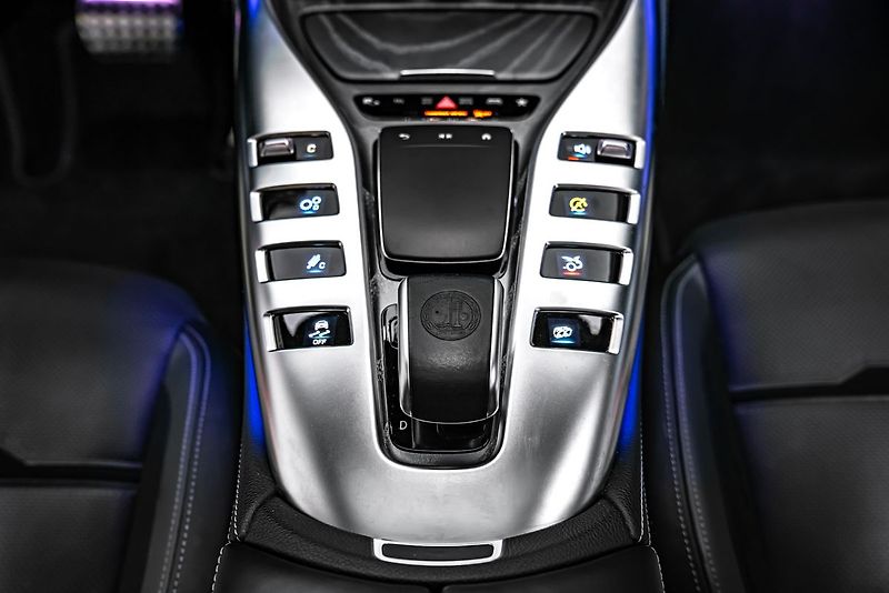 Mercedes-Benz AMG GT 53+ 4M Pano HuD - fotka 21 z 29