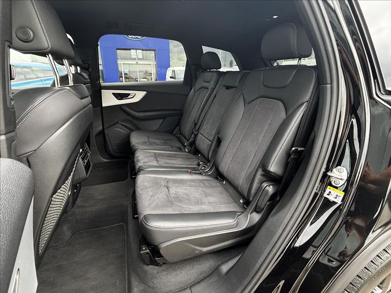 Audi Q7 3,0 TDI 210kW quattro S-line - fotka 16 z 42
