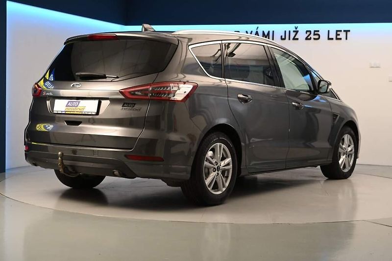 Ford S-MAX (2022) 2.0 LED ACC SONY Tažné Webasto - fotka 5 z 40