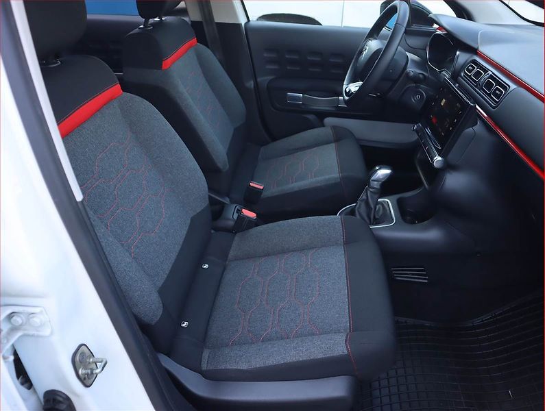 Citroën C3 (2017) 1.2 PureTech, Serv.kniha - fotka 9 z 19