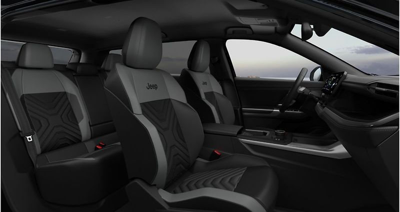 Jeep Compass (2026) First Edition e-Hybrid 145k eD - fotka 7 z 9