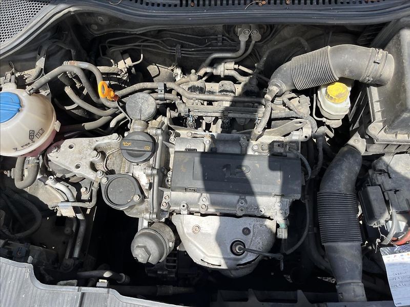 Seat Ibiza 1,2 HTP 12V 51KW  KLIMA SERVIS - fotka 28 z 33