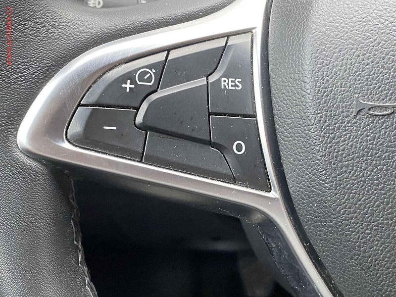 Dacia Duster (2019) 1.3 TCe, Adventure, kamera, - fotka 14 z 21