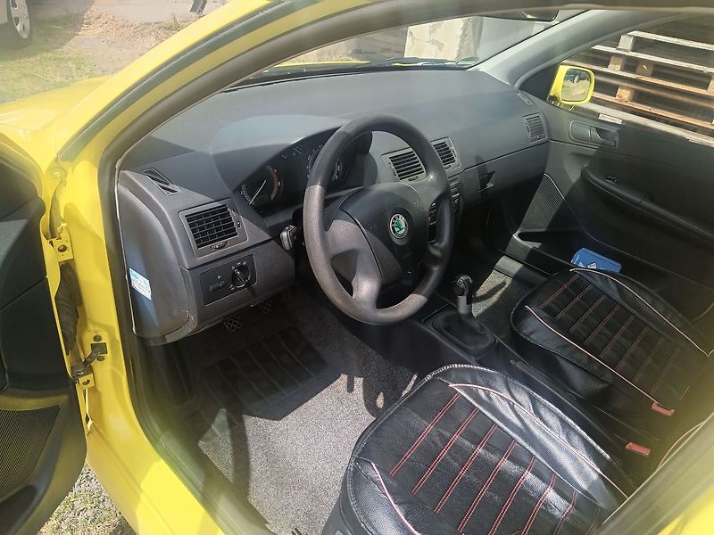 Škoda Fabia 1.4 16V  Classic Cool - fotka 9 z 25