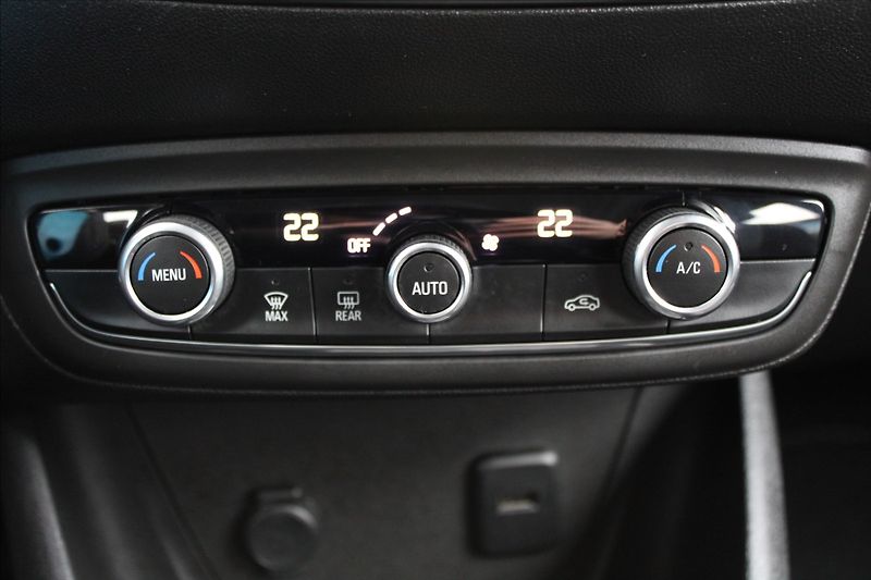 Opel Crossland X 1,2 T  NOVÉ V ČR,1.MAJITEL - fotka 16 z 39