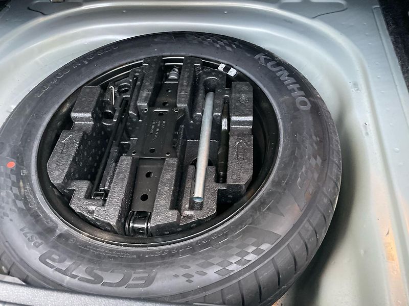 Škoda Octavia 1.5TSi 1.MAJ ČR NEBOUR. ZÁRUKA - fotka 8 z 20