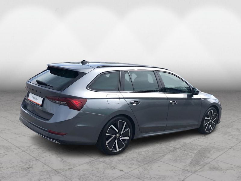 Škoda Octavia COMBI 2.0 TDi DSG 7 st. SPORTL - fotka 2 z 28