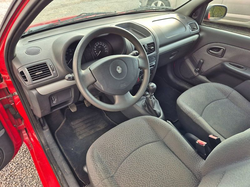 Renault Clio (2008) 1.2 i  + zimáky ROZVODY - fotka 18 z 28