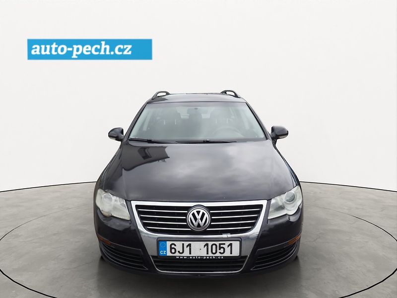 Volkswagen Passat Variant (2008) 1.9 TDI, 77 kW - fotka 6 z 30