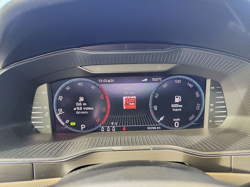 Škoda Superb 2.0 TDI/147kW Style DSG 4x4 - fotka 16 z 34