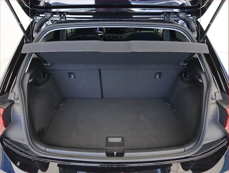 Volkswagen Polo (2025) 1.0 TSI - fotka 14 z 22
