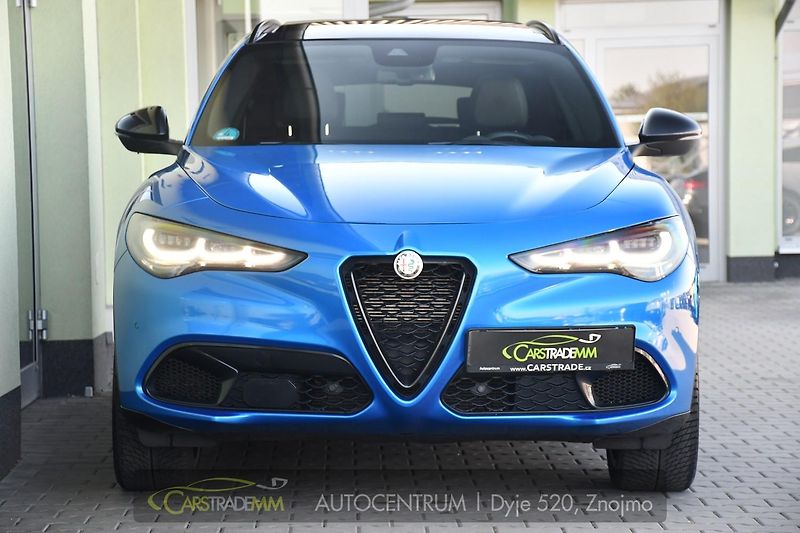 Alfa Romeo Stelvio 2.0 Turbo 16V 206kW Veloce AT8 - fotka 8 z 45