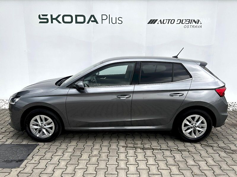 Škoda Fabia (2025) 1.0 TSI 85kW MP6 Top Selection - fotka 3 z 33