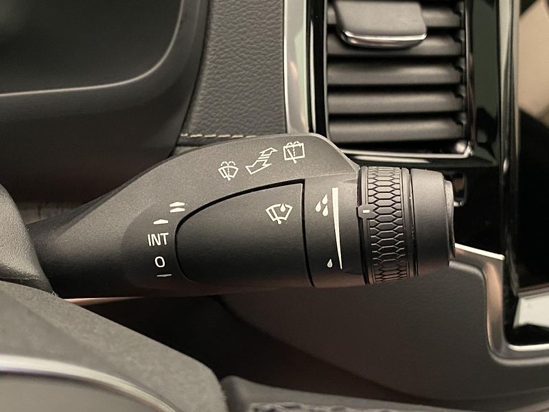 Volvo XC90 T8 AWD PLUG-IN ULTIMATE BRIGHT - fotka 23 z 72