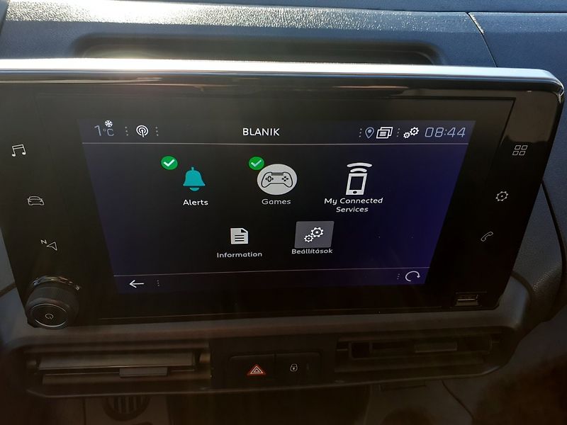 Peugeot Partner (2021) 1.5 Blue HDi  C.HMOT.2365 KG - fotka 20 z 37