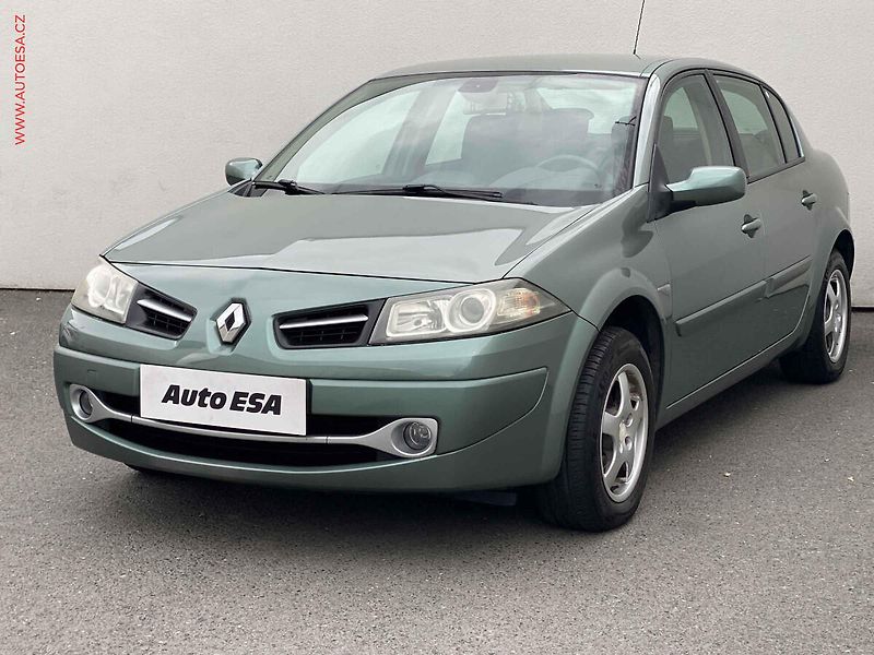 Renault Mégane (2009) 1.6i, ČR, AC, tempo - fotka 3 z 17