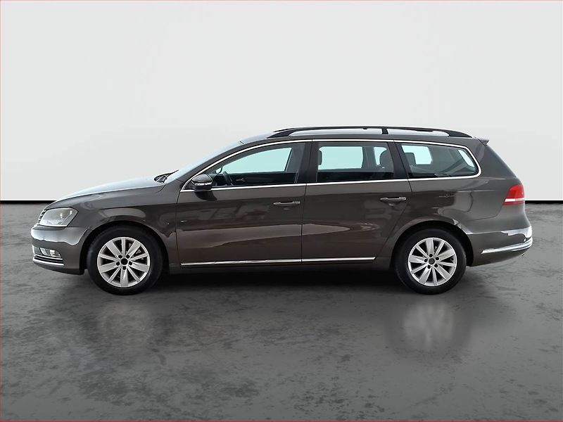 Volkswagen Passat (2012) 1.6 TDI, Park. senzory - fotka 3 z 15