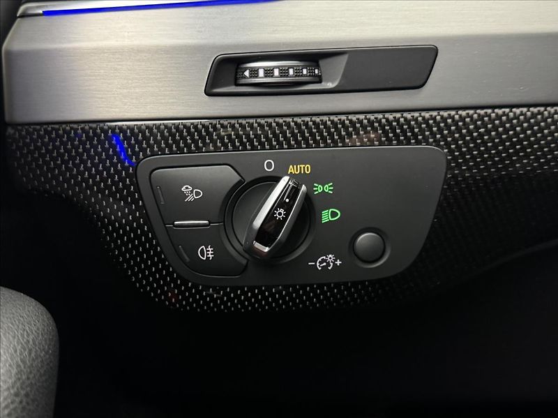 Audi SQ7 4,0 V8 MATRIX BOSE DPH 360° CZ - fotka 8 z 52