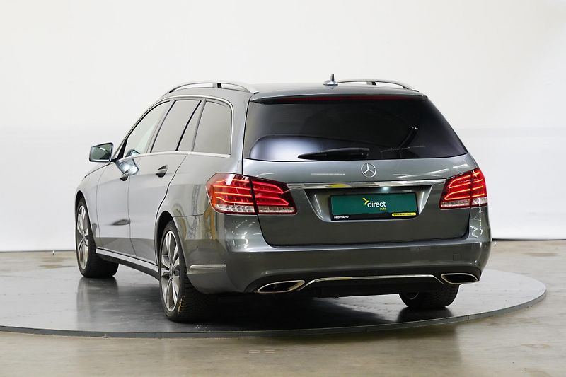Mercedes-Benz Třídy E - fotka 4 z 6