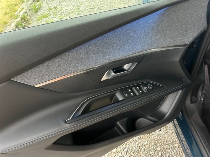 Peugeot 5008 1,2 PT 130 Allure Pack AT - fotka 11 z 11